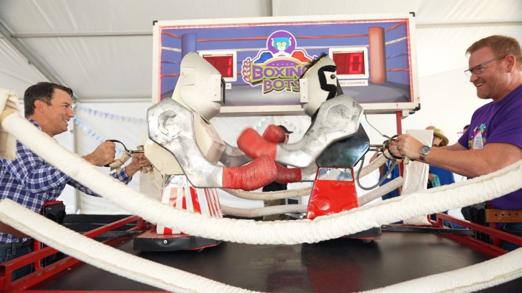 11Rock Em Sock Em Robots Large by Interactive Entertainment Group, Inc.