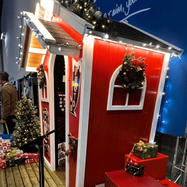 North Pole Photo Booth | Experience by Interactive Entertainment Group