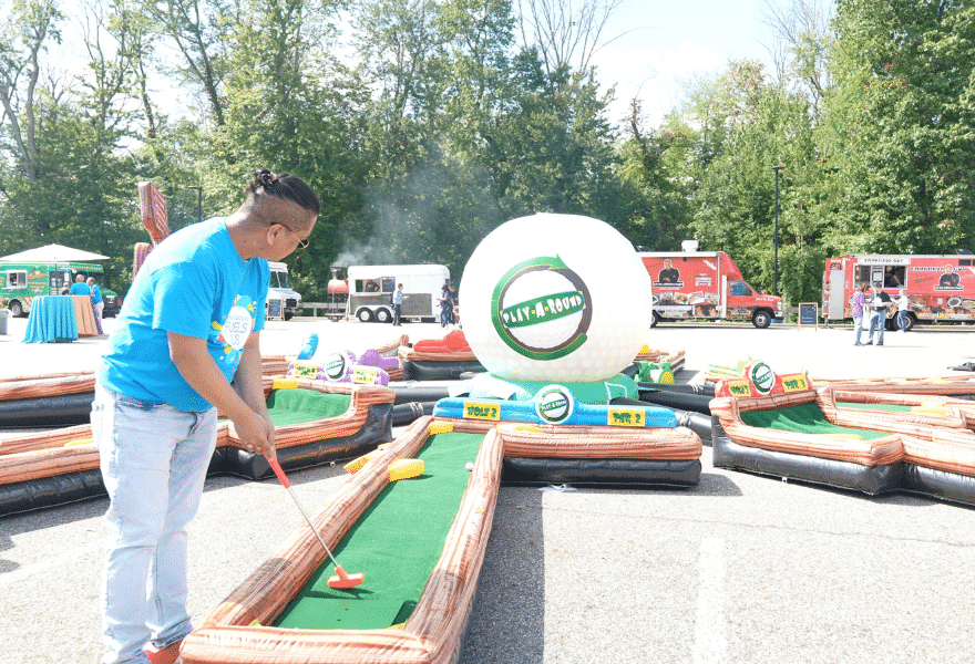 Giant Mini Golf Course | Photo Credit: Interactive Entertainment Group