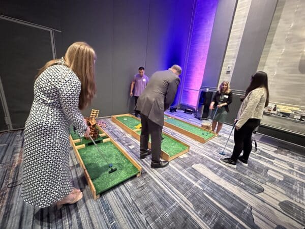 Mini Golf at Janney's Wealth Management Conference 2023 | Experience by Interactive Entertainment Group