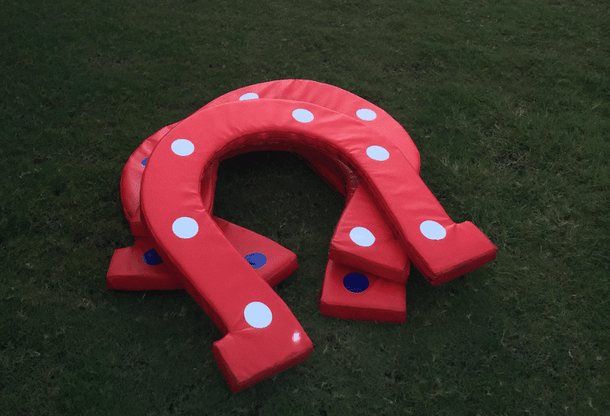 Giant Horseshoes | Photo Credit: Interactive Entertainment Group